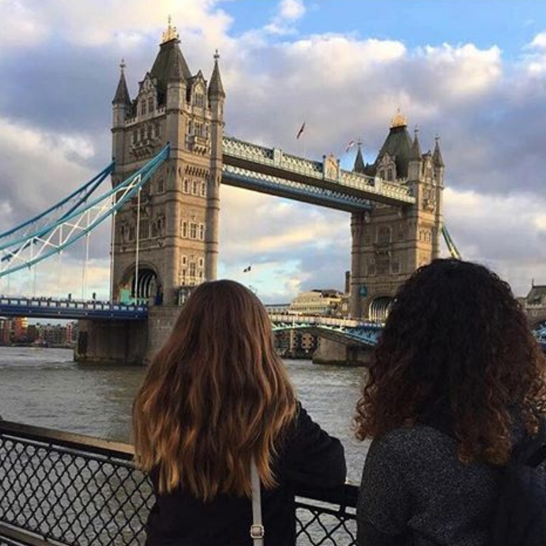 Square - students looking at Tower Bridge in London