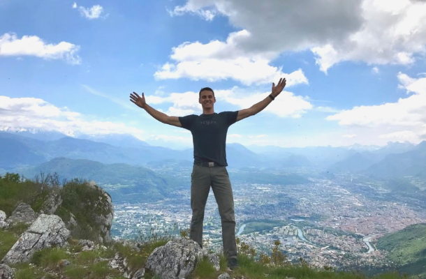 API Grenoble student on top of mountain