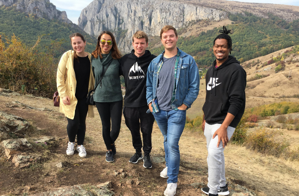 Experience Hungary with API