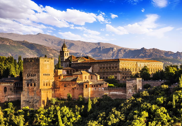 Experience Spain with API!