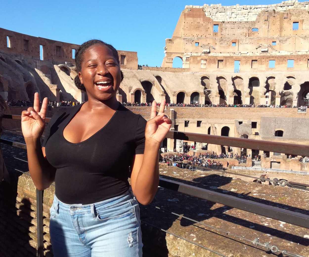 Experience the world with API!